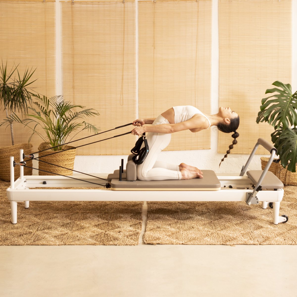 Aluminum Pilates Reformer Model Nubium | Elina Pilates